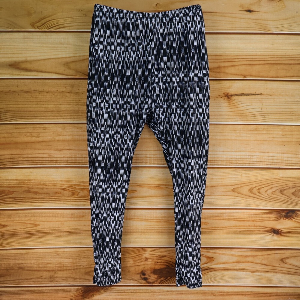 Dots Pants Womens Size 2X Black White Geometric Elastic Waist Skinny Leg Pull-On
